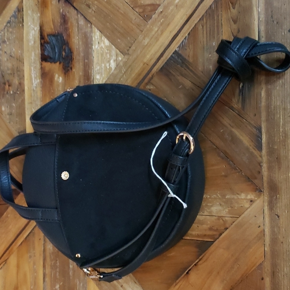Lc Lauren Conrad Black Around Crossbag